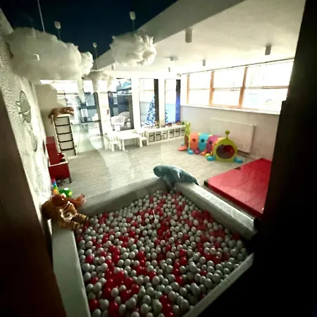 Whiteblue Dream 2 Z Ogrodkiem & Sauna & Fitness & Bawialnia Dla Dzieci Apartman